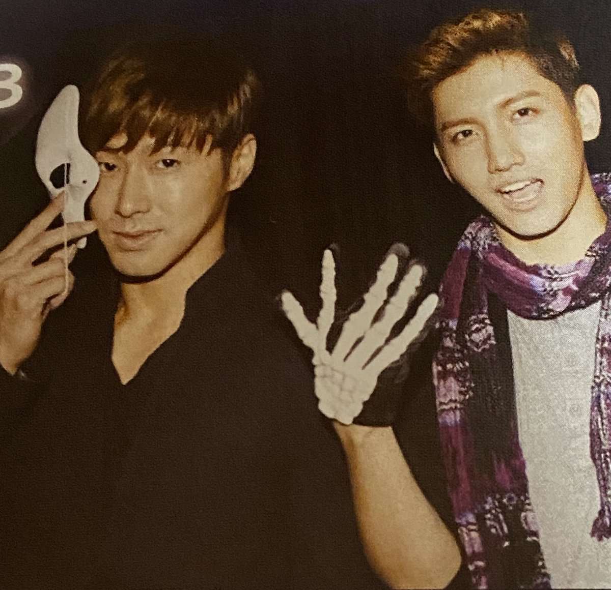 ちぃ 4月27日 タグ祭りから始まってビギさん達 みんなが1つになってお祝い 動画や 2人からの日本語インスタ そして スカパーさん 思い出深い1日でした ありがとうございます 東方神起 ユノ チャンミン 2人が好き 동방신기 東方神起