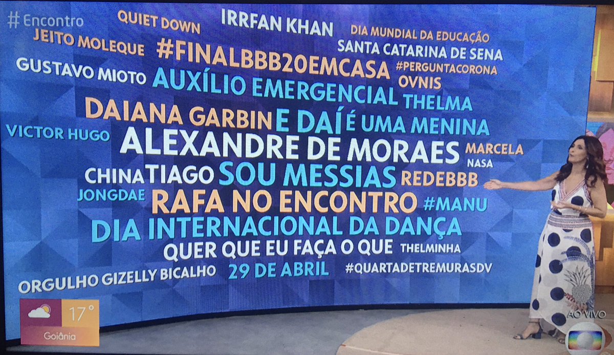 comentatia's tweet photo. old que a gente tá o telão do encontro, né. 

RAFA NO ENCONTRO https://t.co/y48DOVGj65