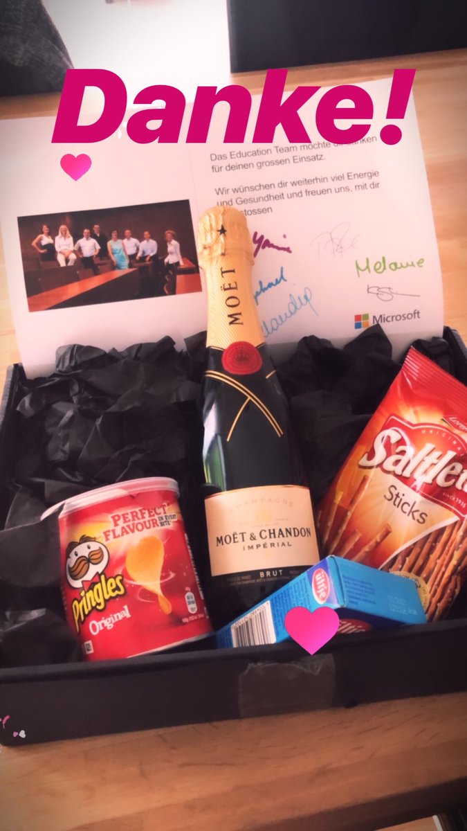 Dankeschön für die nette Überraschung! #Microsoft #MicrosoftEDU #MIEExpert <a href="/cbalocco/">Claudia Balocco</a>