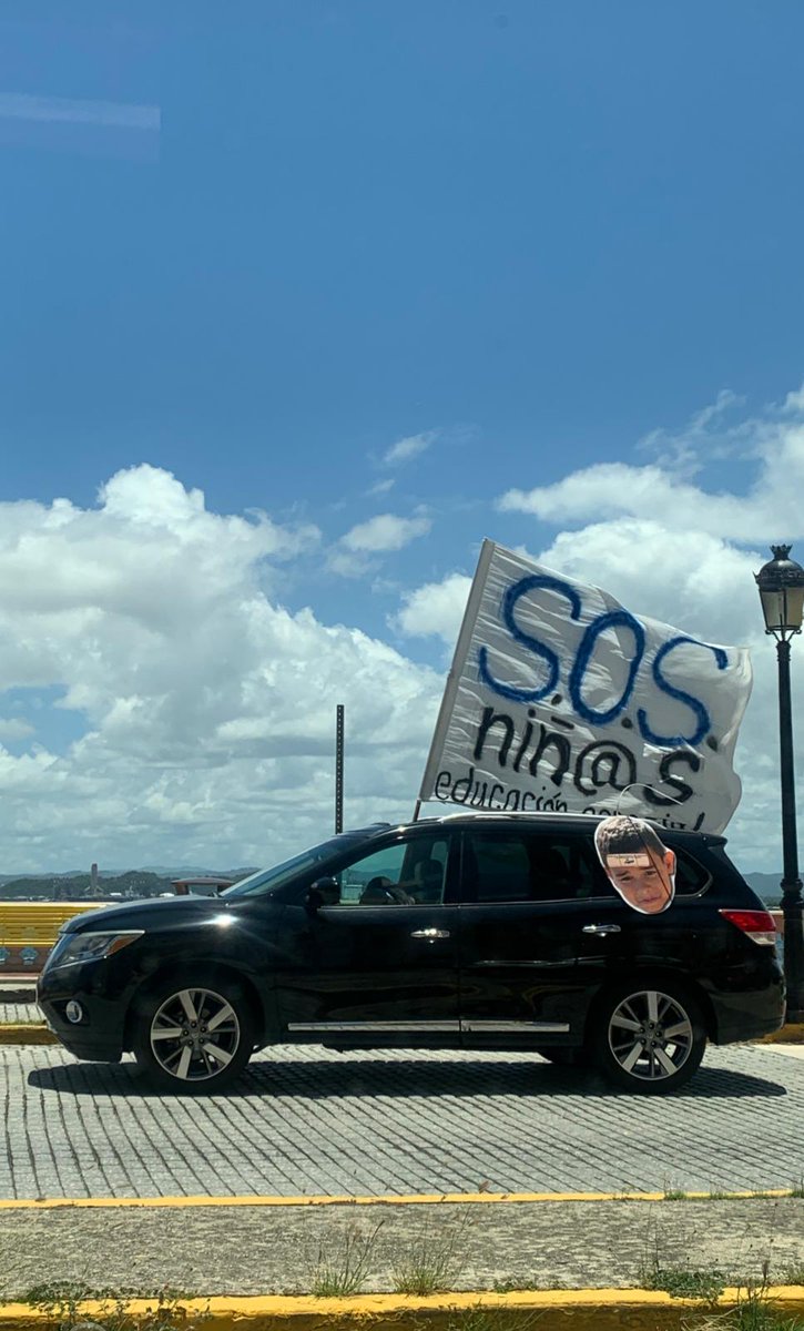DePR38's tweet photo. @Residente ✅La verdadera incertidumbre la viven nuestros NIÑOS ESPECIALES EN PR con sus servicios esenciales y Educación los atropella, el Gobierno los abandona. Asfixian económicamente a sus terapistas con bajas tarifarias-(70%)q no dejan reanudar las terapias.A nadie parece importarles😥 https://t.co/eL4b1kHKeU