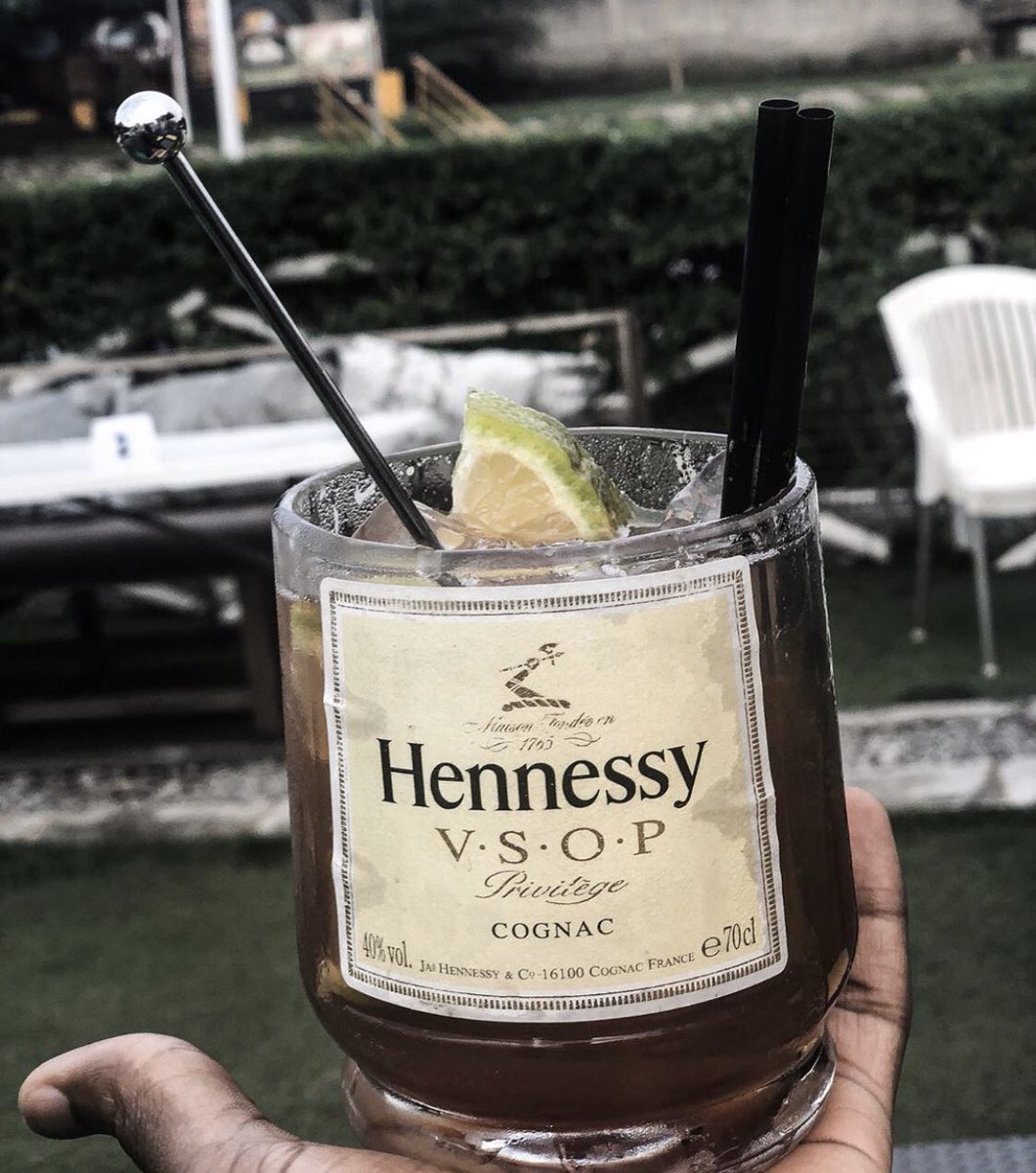 joeycrazype0ple's tweet photo. If you miss the Henny Diablo.. here is the Lockdown Version. Just add ice and top with Ginger beer (all provided).. #crazype0ple #kejeGrill https://t.co/jI4NyH2Urt