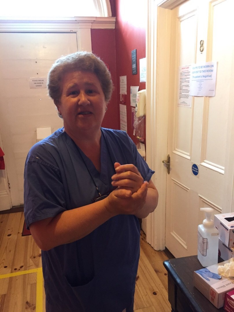 HSEDubSouthEast's tweet photo. The @IEHospitalGroup would like to sincerely thank Kay Hand, former Director of Nursing at @StColumcillesH1, who has come out of retirement to help out on the frontline of the #COVID19 crisis. She is currently working at Donore Nursing Home in Bray. #InThisTogether @HSELive https://t.co/yCQhZOSrPi