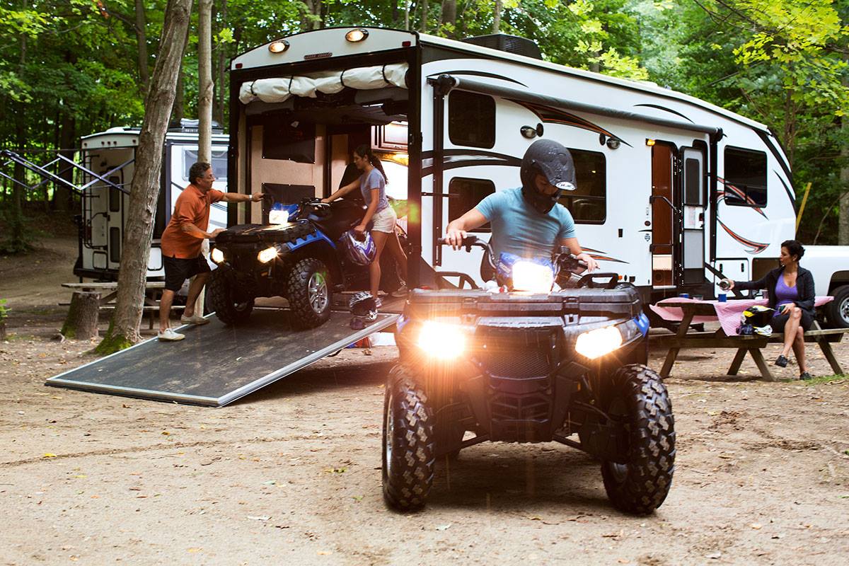 CAMPERiDcom's tweet photo. When public roads are not the best place to experience these sensations.
#memories #outdoors #quarantine_mode #family_time #wednesday_fun #rvliving #rviing #trailer #motorhome #vanlife #atv #atv_racing #motorsports #camperid https://t.co/VgYVDURSiS
