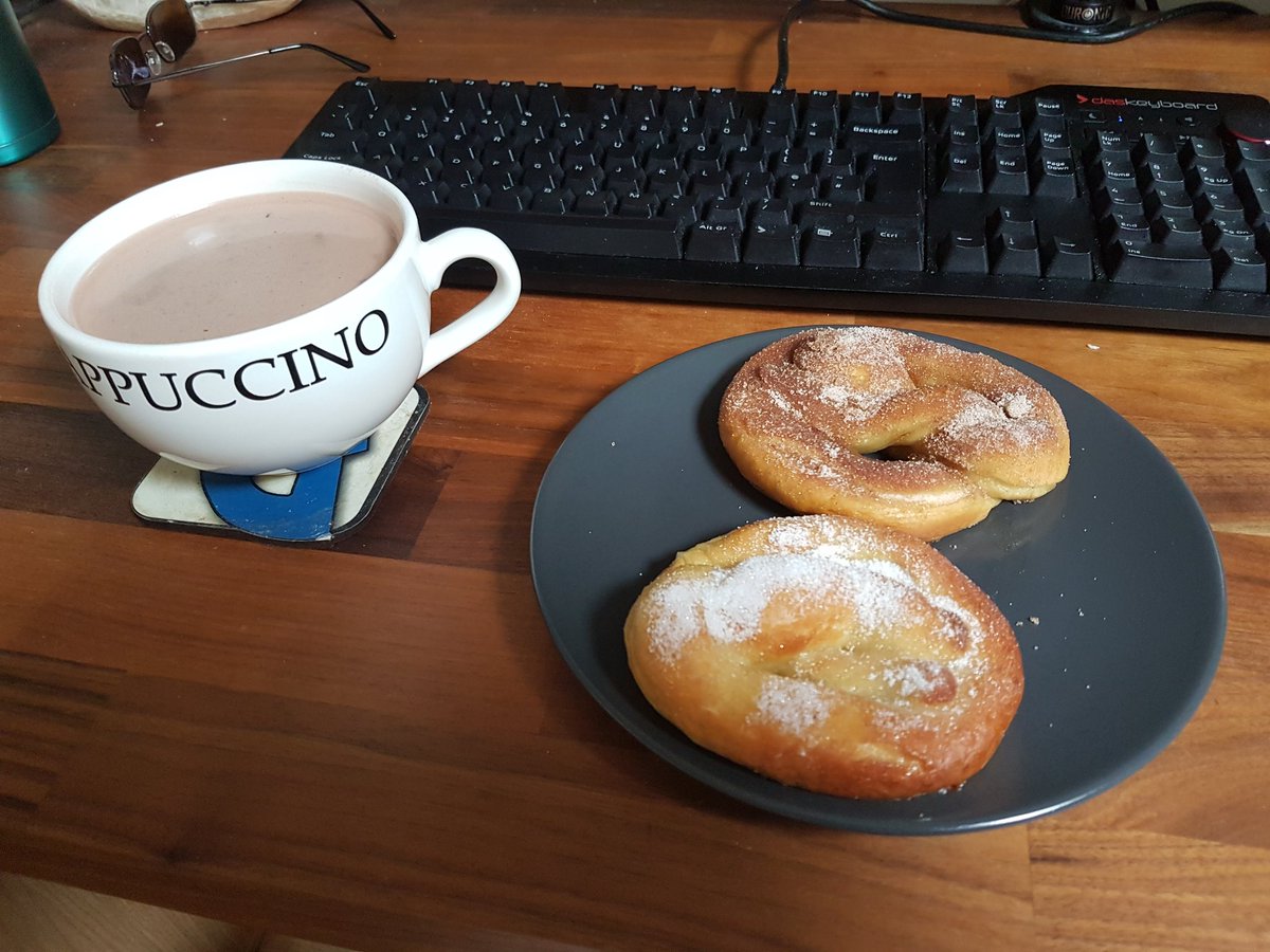 graeme_pollard's tweet photo. Home made pretzels https://t.co/PKzD7T7kuo