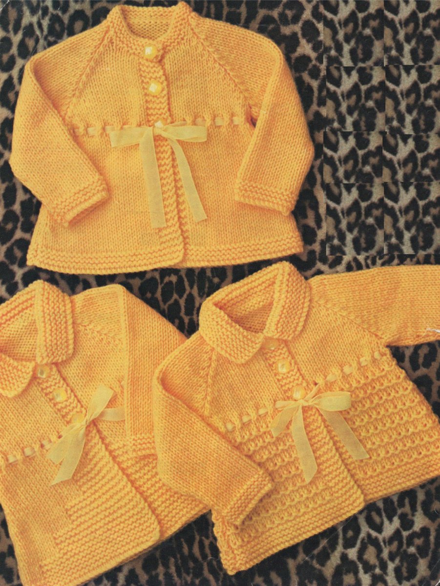 PDFPattern's tweet image. Babys Knitting Pattern Matinee Coat . PDF . Babies Boys or Girls 16 , 18 and 20 inch chest . DK . Jacket . e-patterns Download etsy.me/3f0tNEp #supplies #knitting #pdf #epatterns #knittingpatterns #baby #matinee #coat #jacket