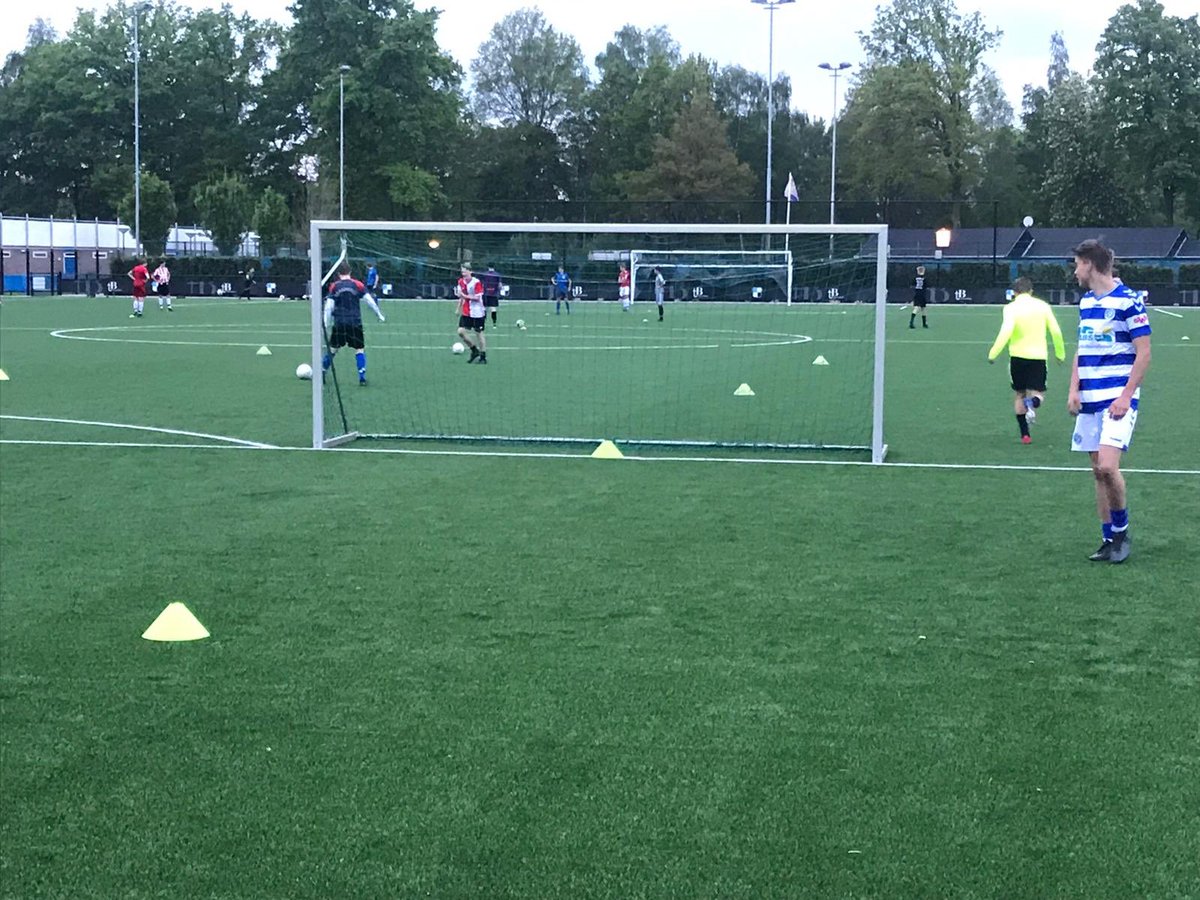 1,5 metertraining <a href="/jdvdzee/">Jan Dirk Van Der Zee</a> <a href="/KNVBOost/">KNVB Oost</a> <a href="/SCVarsseveld/">Sportclub Varsseveld</a> JO19