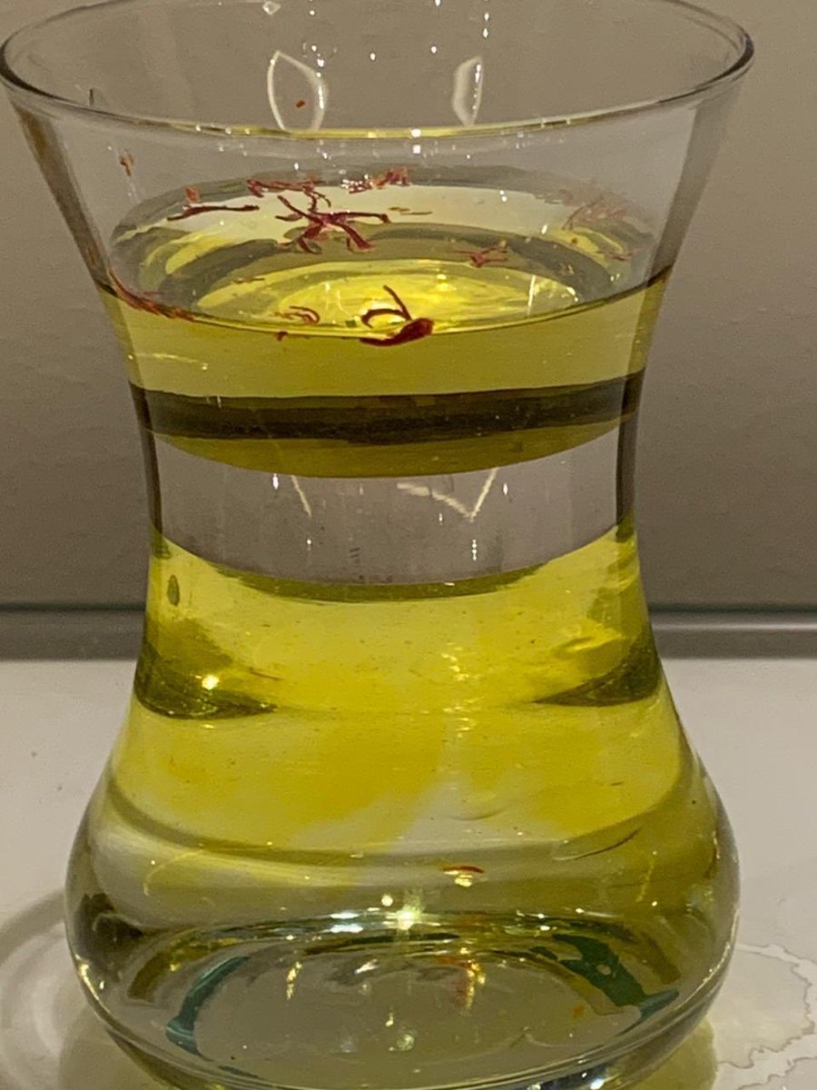 من ما يحب العود ودهن العود
من ما يحب الطيب يا هَل الطيب

والزعفران اللي يعشقه هَل الجود
من #أدهم_العود كيفك له يطيب

زوروا حساب <a href="/adham_aloud/">أدهــم الــعــود</a> وستجدون ما تعشقون من طيب العود والزعفران👌🏻

#فريق_التسويق_المجاني