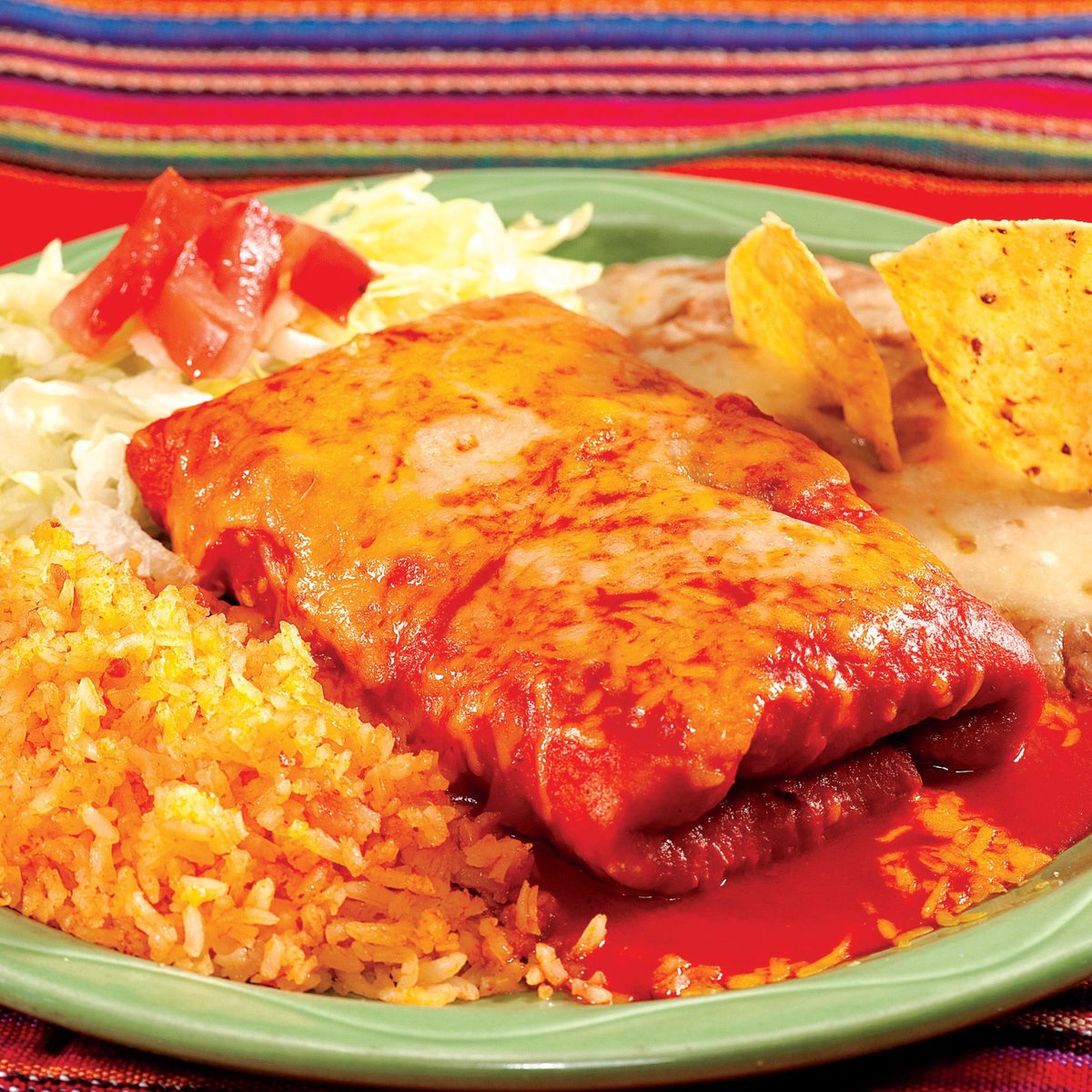 Want your Chimi smothered in Red? Green? or Both? Order by phone at 575-524-3524 or on our website. #supportlocal #eatlocal #mexicanfood #redchile #lascruces #mesilla