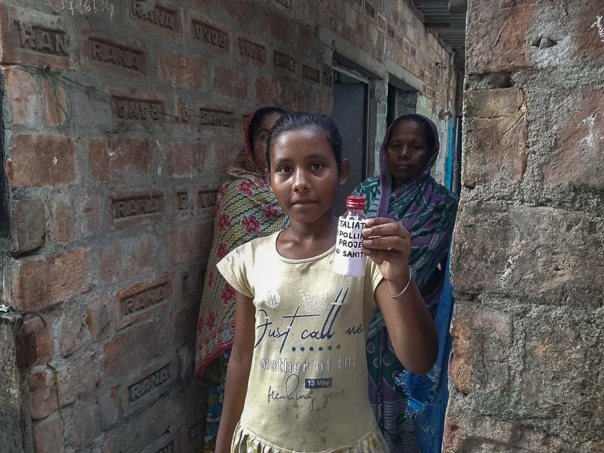 New project on Capacity building in sanitizer making by  marginal youths in Kolkata during #COVID2019india #Corona. Featured in #thepollinationproject. Need more help.

facebook.com/retaliation202…