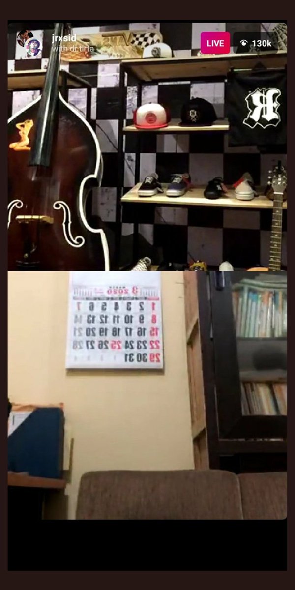 JRX: Aku pipis dulu.
dr. Tirta: Aku juga

Pemirsa 1: -_-
Pemirsa 2-130k: Aku juga deh

Baru kali ini nonton live ditinggal pipis haha