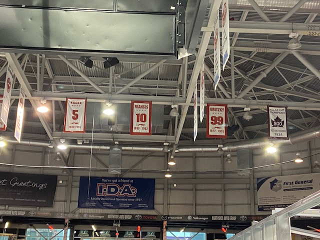 Class1Inc's tweet photo. Today our team is installing oxygen pipeline at GFL Memorial Arena in Sault Ste. Marie which will be used as an alternate hospital site if the capacity at Sault Area Hospital is surpassed to help support the community’s ability to respond to COVID-19.

#strongertogether #medgas https://t.co/RTMBCGNCTn