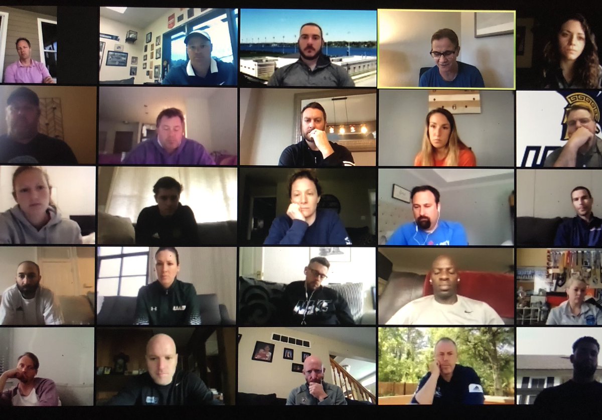 CSUCougarsWSOC's tweet photo. 📸 | A great morning on zoom with soccer coaches from across the nation learning together!

Special thanks to @USWNT coach Jill Ellis for giving us her insight into the game. #GoCSU 🐾 https://t.co/fmYwgLr3Zz