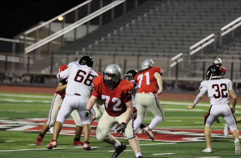 A special shout out to our <a href="/MarcusFootball/">Marcus Football</a> Offensive Players of the Week!
Upperclassman: <a href="/zachariasjt18/">JT Zacharias</a> 
Underclassman: <a href="/HessingLogan/">Logan Hessing</a> 

Nice work, gentlemen. The grind continues . . . 

#STCDA #ELITE #ProtectTheM #txhsfb