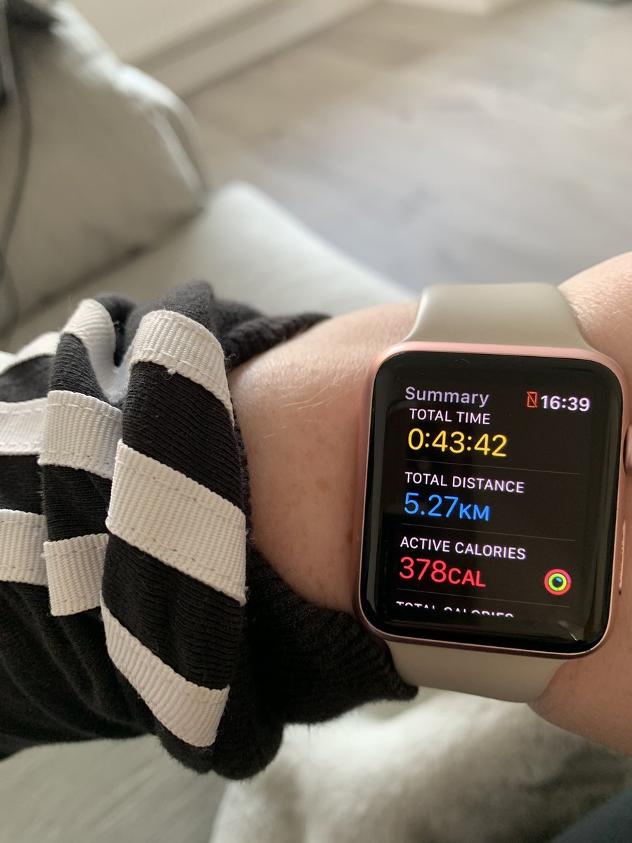 SEACHSComputing's tweet photo. @Eddies_PE Not been on a run for about 2 years but give it my best shot for the #staffteam #sealockdownchallenge  - Miss Lee 🏃🏼‍♀️ https://t.co/5uMnsJi0Yf