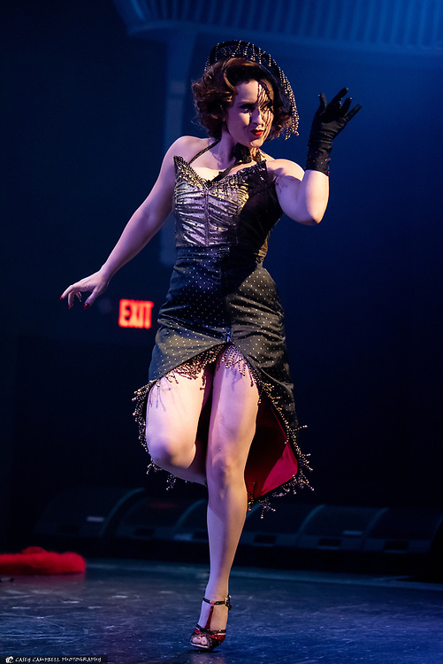BurlyOregon's tweet photo. 🌹Offering a little dose of mid-week fabulousness, served by our 2019 Best Neo Winner, the sensational @margomayhem!🌹

🌹Photo: @caseycampbellphoto
#OrBF #OregonBurlesqueFestival #Portland #KeepPortlandWeird #QueenofRoses #RoseCity https://t.co/ACQSW4yTUv