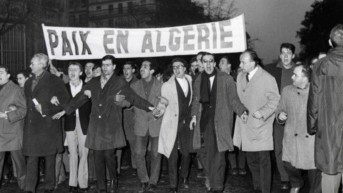 « Un parallèle peut être fait avec la répression delà manifestation des Algériens de 17 octobre 1961 à Paris et en région parisienne »