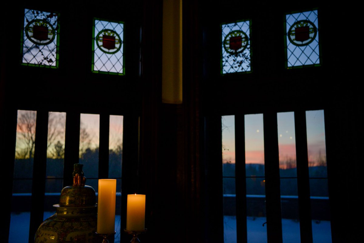 BlantyreResort's tweet photo. #Sunrise over the #mountains is just one amazing #view from @blantyreresort. Come stay with us this #Summer to see for yourself! https://t.co/M0BGKAbAGE