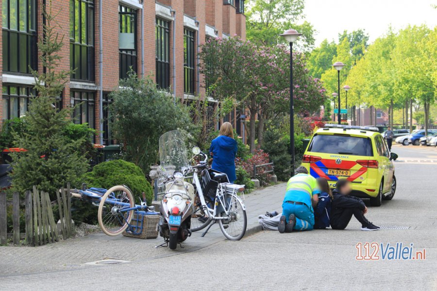 Fietsster slaat over de kop na remactie in #Amersfoort. 112Vallei.