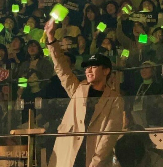 หัวใจเจ็บว่ะ ขอบคุณที่ยังรักเอนซีทีมากๆๆๆๆๆๆ