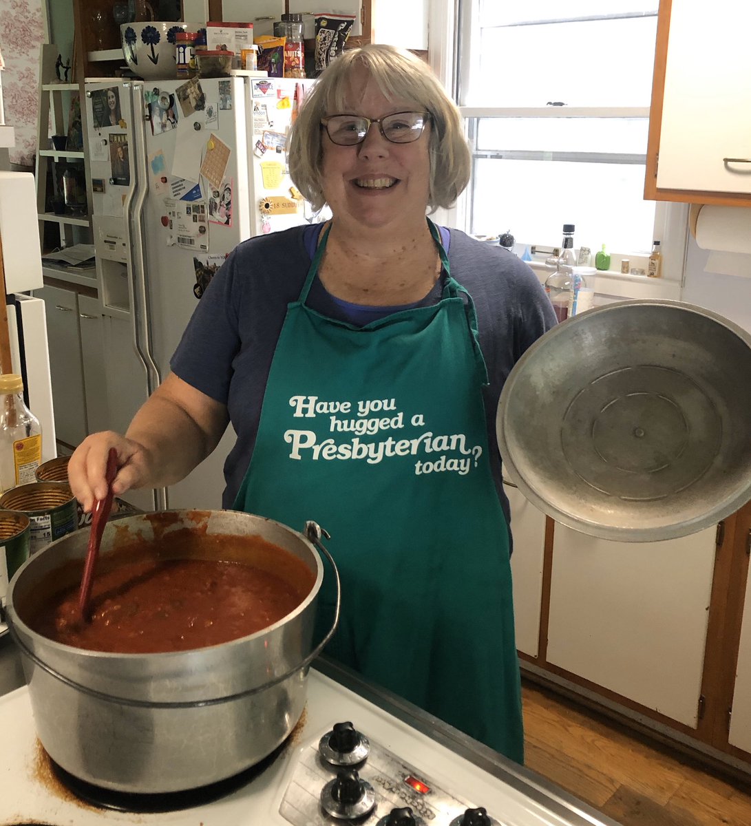 jpculp60's tweet photo. Taking a quick break from #workingfromhome to get some sauce simmering for dinner. #presbyhistoryathome #COVID19 #montreatfind https://t.co/AuG3ySQzWV