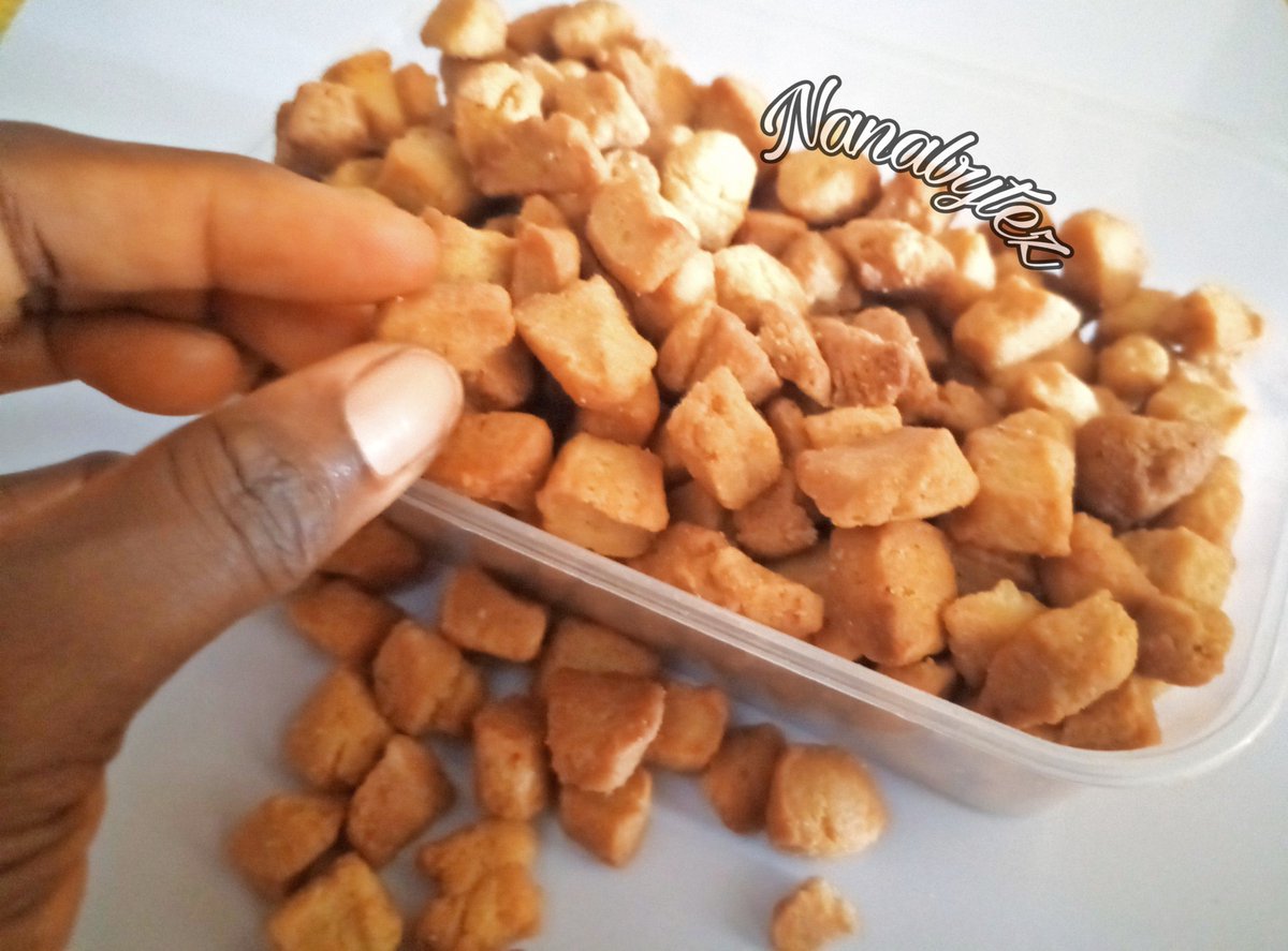 Nanabytez's tweet photo. 500g Chinchin available for order
#foodphotography #chinchin #snacks #fingerfood #asababaker #photography #nanabytez #photoshoot #snappedwithaphone #androidphotography #tecnocamon11pro #techno #technophone #camon11pro #cakephotography #bakersfieldphotographer #bakerphotographer https://t.co/7qcBmZ3qSs