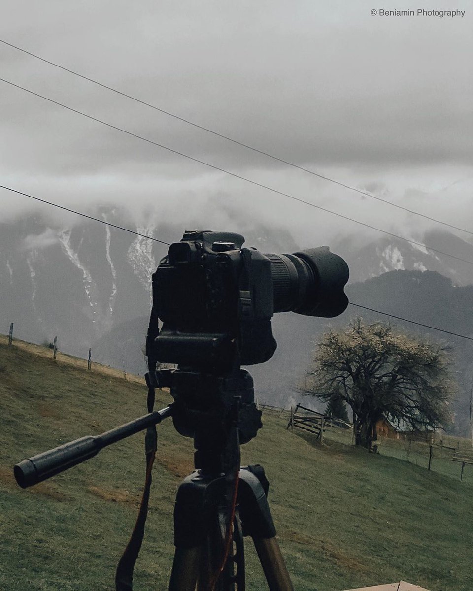 "You must demand of yourselves, even if others would not demand of you."

~ John Paul II

📸 Photo: IG/beniaminphotography