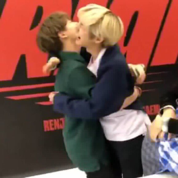 noren pics tweet media