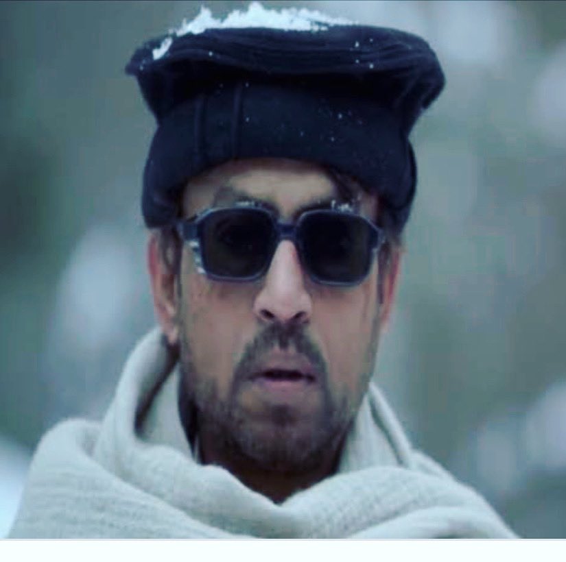 eyehinakhan's tweet photo. Shattered,Heart broken 💔
Like your character.. you brought rooh into everything you did🙏
You will be missed terribly #RoohDaar 💔💔💔
Rest in peace #IrfanKhan🙏
Some dreams are meant to remain unfulfilled 😥
My prayers, love, strength and condolences to the family 🙏 https://t.co/6KGfQbNxvB