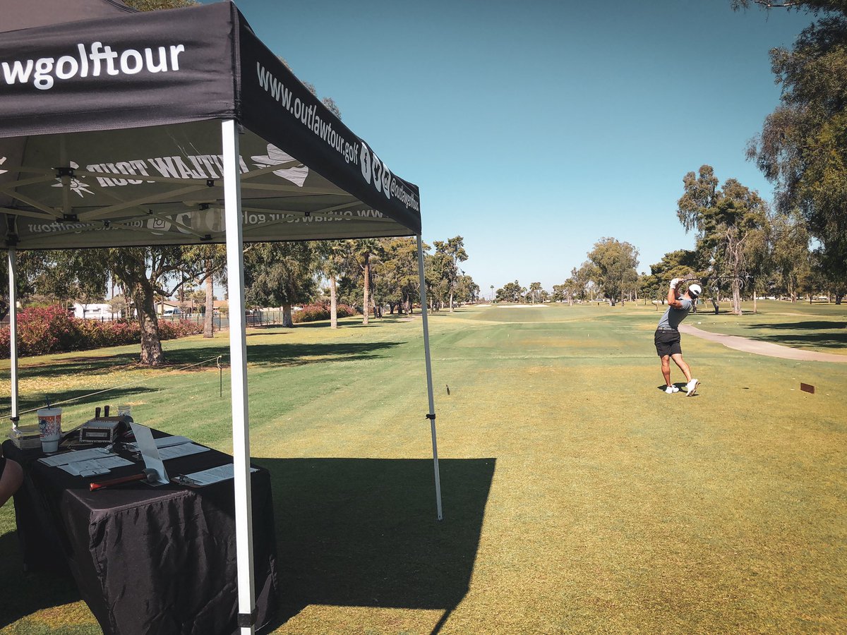 QuantumAgency19's tweet photo. Starting the day at GCU Golf Course with @M_Gurska24. High of 103 degrees today in Phoenix. https://t.co/mLxsCJOy23