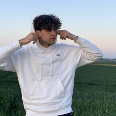 hanne_hugo's tweet image. #NouvellePhotoDeProfil
