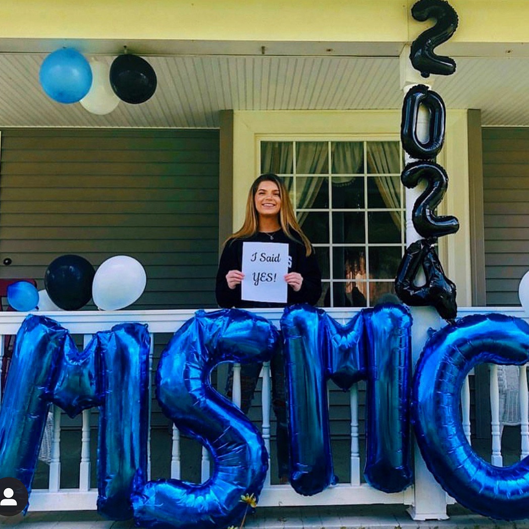 mountknightlife's tweet image. Welcome to Mount Saint Mary College, Madison Garside! #MSMCny #TheMount #KnightNation #LovinTheKnightLife @HighlandCSD