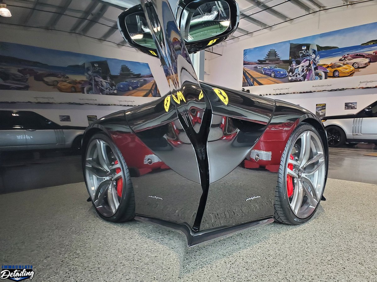 👀 #Ferrari #f12 #autodetailing #buffalony