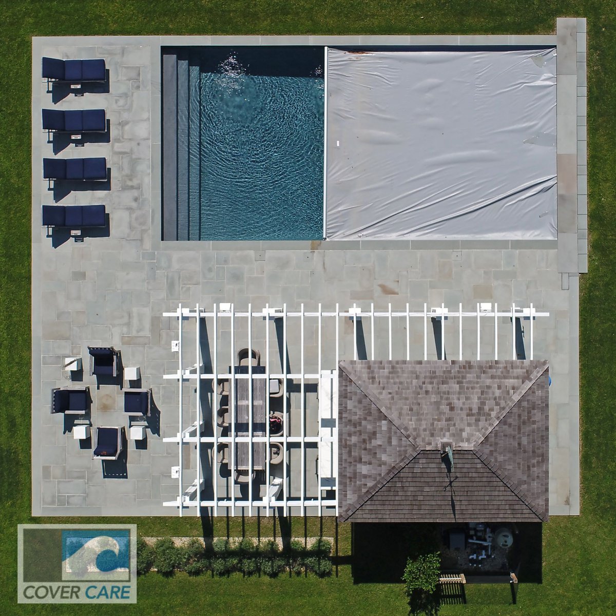 CoverCareLLC's tweet image. CANNOT take my eyes off of this amazing shot of our finished product! #CoverCare #beautiful #automaticpoolcover #safetycover