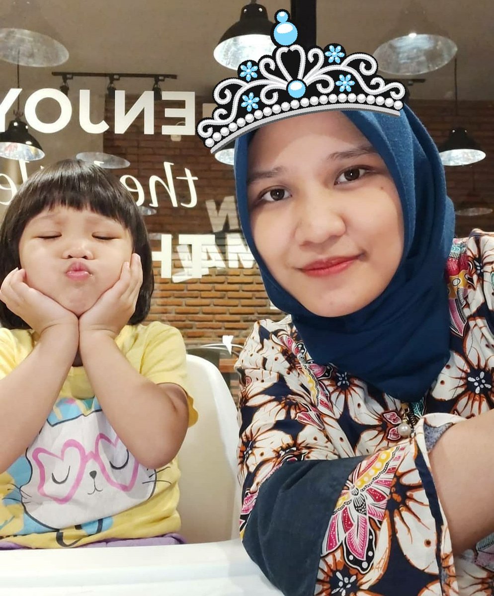 Hendryck_11's tweet photo. Selamat hari lahir beb ❤ @Pricillya1409 https://t.co/DiRV92JM7v