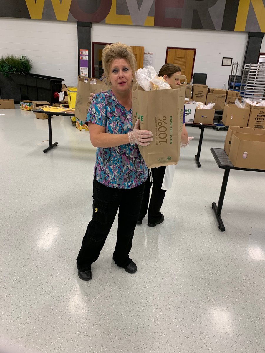 dade_schools's tweet photo. And, that's a wrap! Thank you, @Dadenutrition #SevenDays #OneDelivery #BeautifulLunchLadies #OurSNPRocks https://t.co/7im663Kt7U