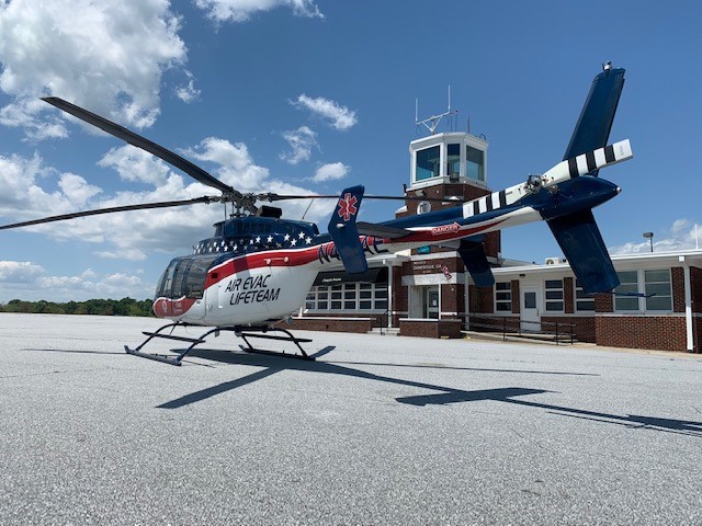 Our team from AE 90 in Douglas, GA captured the beauty of the sky and our Bell 401 at Lee Gilmer Memorial Airport.

📸: Pilot Michael Newton