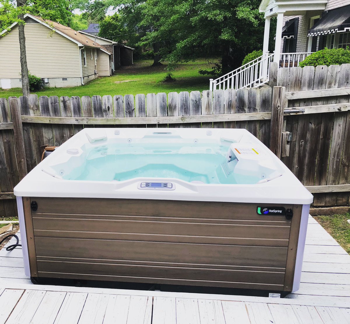 JackOliversPool's tweet photo. It was a beautiful morning to delivery a hot tub! This Beam by @HotSpringSpas has a new home in @Earlewood! Are you ready for a hot tub? #everydaymadebetter #jackoliverpools https://t.co/N6WIOLfCxD