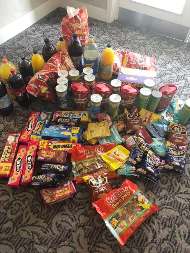 CrownCareUK's tweet photo. More amazing contributions from local community #Wakefield thank you Northern Gas Networks from everyone at Holyrood House.  A round of applause for all our supporting communities &amp; your kind and generous donations to staff teams and residents ❤️🌈👏👍 @LaverZoe https://t.co/mJfZxaSLMa