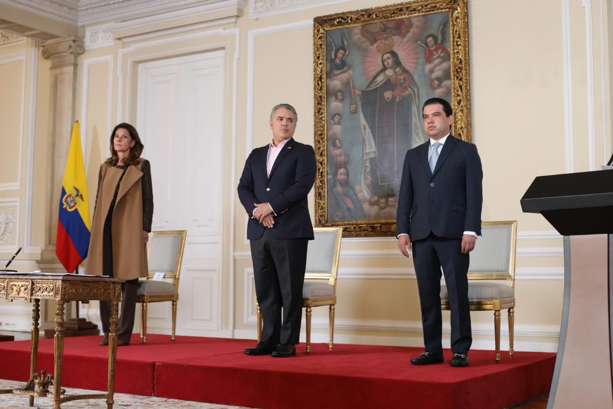 Con la firma el día de hoy de los estudios y diseños del #RegioTramDelNorte queremos hacer llegar un importante mensaje a cada una de nuestras 15 provincias y nuestros 116 municipios: seguimos trabajando, no nos detenemos, las adversidades nos hacen más fuertes.