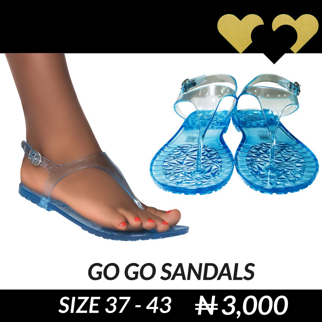 GOGO SANDALS
Color: Transparent Blue
Size 37- 43
NEW PRICE: 3,000
We offer home delivery
Cash or Instant transfer on delivery
To order: Call or Whatsapp us +234106068314 or +2349060002661
#berryaurashoes #berryaura #jellyshoes #Lagosbabes #sandalsslippers #shoesinnigeria