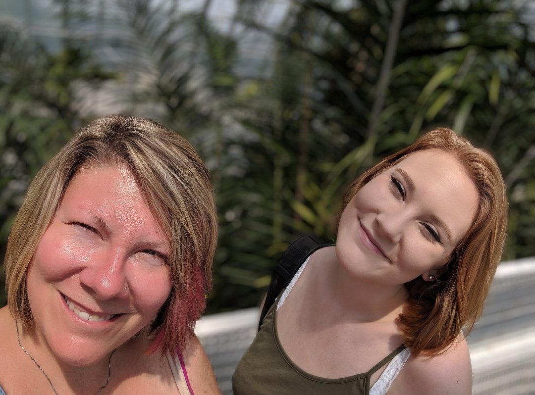 SondraDietsch's tweet photo. Happiest of birthdays to the woman who's just as quirky as me, I love you Mom 🤟🏻 (isn't she BEAUTIFUL!!!) https://t.co/n21uaCj03g