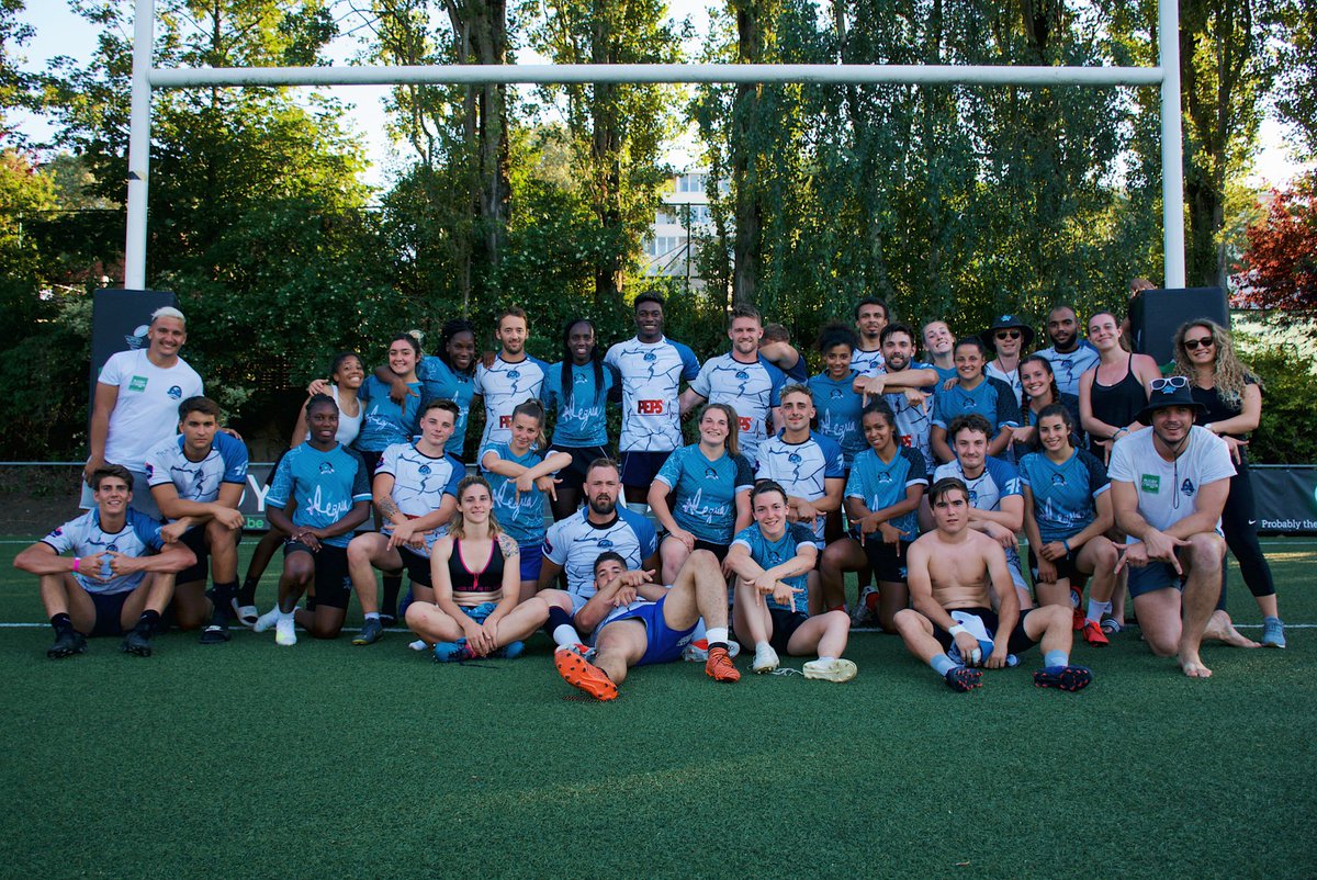 7FRugby's tweet photo. 7️⃣ Fantastics Rugby 🔘 Com ✅

Nous sommes fiers d’annoncer l’ouverture de notre site internet 💻💥

N’hésitez pas à y jeter un coup d’œil 👀 

https://t.co/BsKKUosAeN

Un grand Merci à Mélissa Ouchêne pour la création 🎨 https://t.co/o0nLvnrNmr