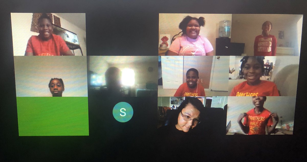 MsPang4's tweet image. Day 3 of #AVIDawarenessweek! Students showed their @SeminoleTrails school spirit by wearing a school shirt or school colors! @AVID4College @JenLoTeacher #sharepbcsd