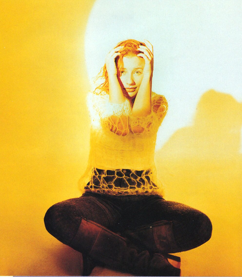 You've brought a touch of sunshine into these rainy days, <a href="/stone_heather_/">Mrs Nolan</a> . My #WCW and #WCE always. Shine that lovely light on me!💛Love, Tom