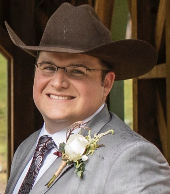 Justin Troll tweet media