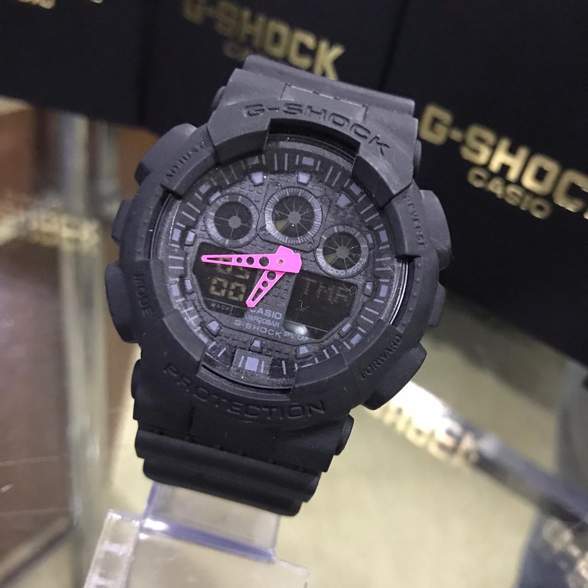 CsMultimarcas's tweet photo. Promoção relógio G-SHOCK
De: 180,00 por: 120,00 🤙 https://t.co/F4M1aTfDdz
