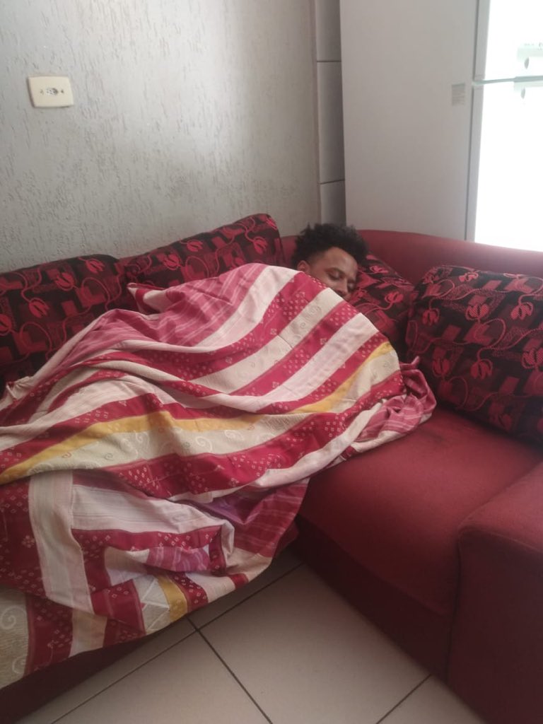 sambadedom1's tweet photo. Quarentena Expectativa / Realidade
#sambadedom https://t.co/my4wlslX50