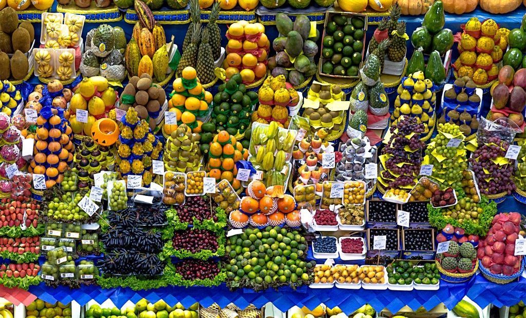 _Time_Log's tweet image. Frutas perdem exportação por via aérea, mas seguem de navio
Fonte: Bruna Garcia Fonseca, ANBA, 29/04/2020.
Foto: Aziz Ary Neto/Cultura Creative/AFP (Divulgação).
Saiba mais: timelognet.com/frutas-perdem-…

#exportação #frutas #brasil #news