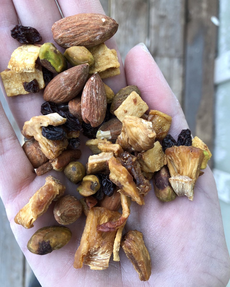 Altitude Snacks tweet media