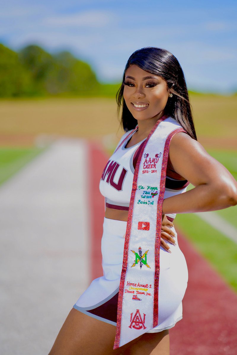 king_karlisha's tweet photo. I take pride in how far I’ve come. 
I have faith in how far I will go. 
I worked hard, Prayed Harder.
Now It’s My Time. ⭐️ #roadtograduation #HBCUGRAD #AAMU 
📸: @elevatedbycj https://t.co/yAdXci4cXr